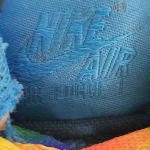 Nike Air Force Ones - Picture 4 of 7